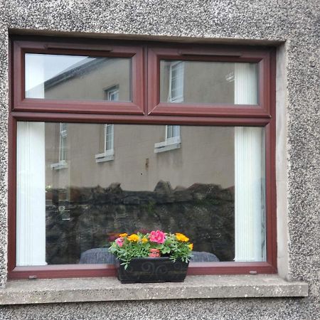 Number 5 Vila Larne Exterior foto